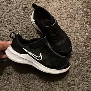 Black kid Nike
